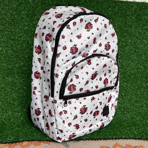 VANS Ranger 2 Prints Roses White Women's Backpack VN0A7UFM3KS
NWT - Picture 2 of 16